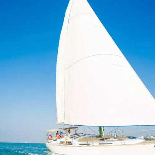 Luxury Sailing Yacht 52 (AC)
