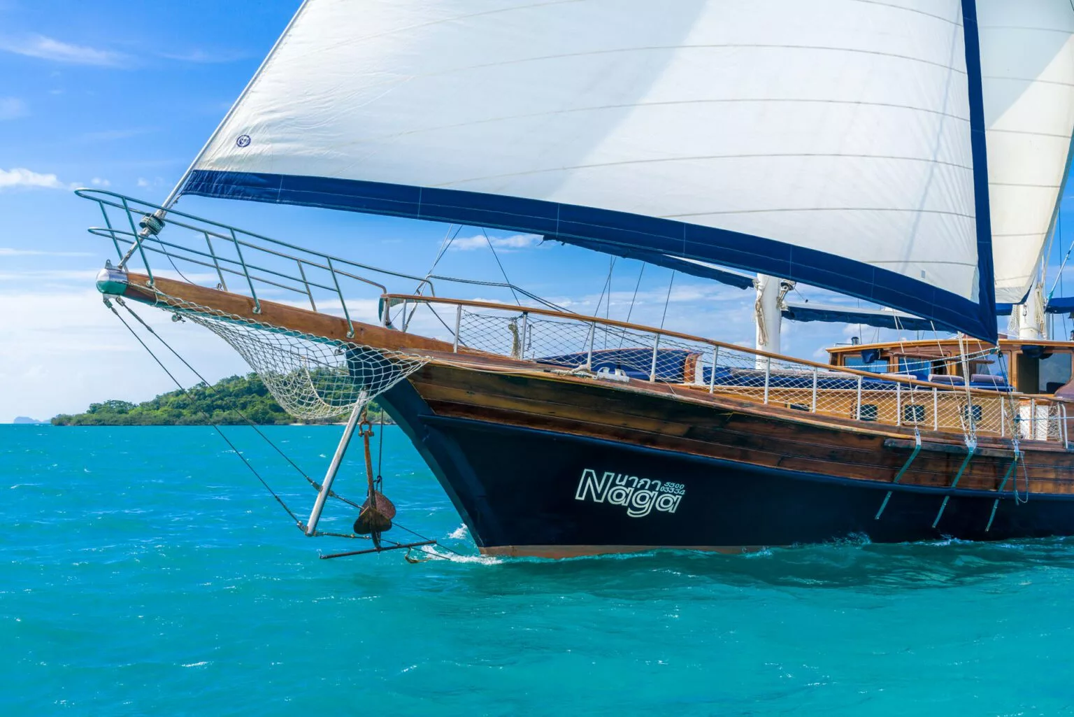 Teak Sailing Yacht 99