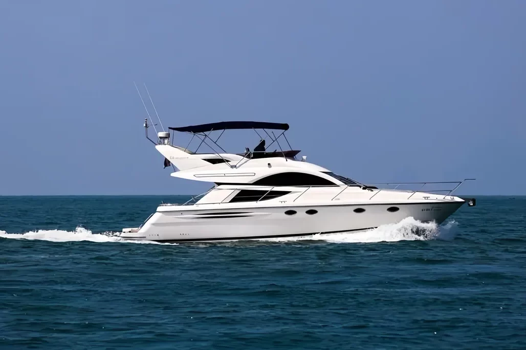 fairline 43 flybridge e1720727729666