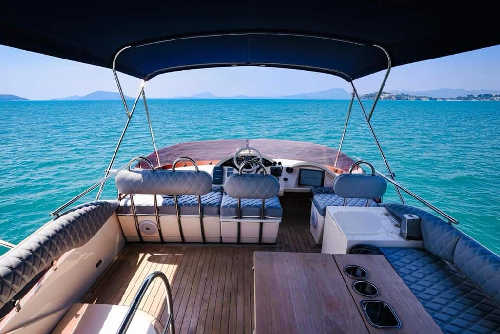 fairline 43 front