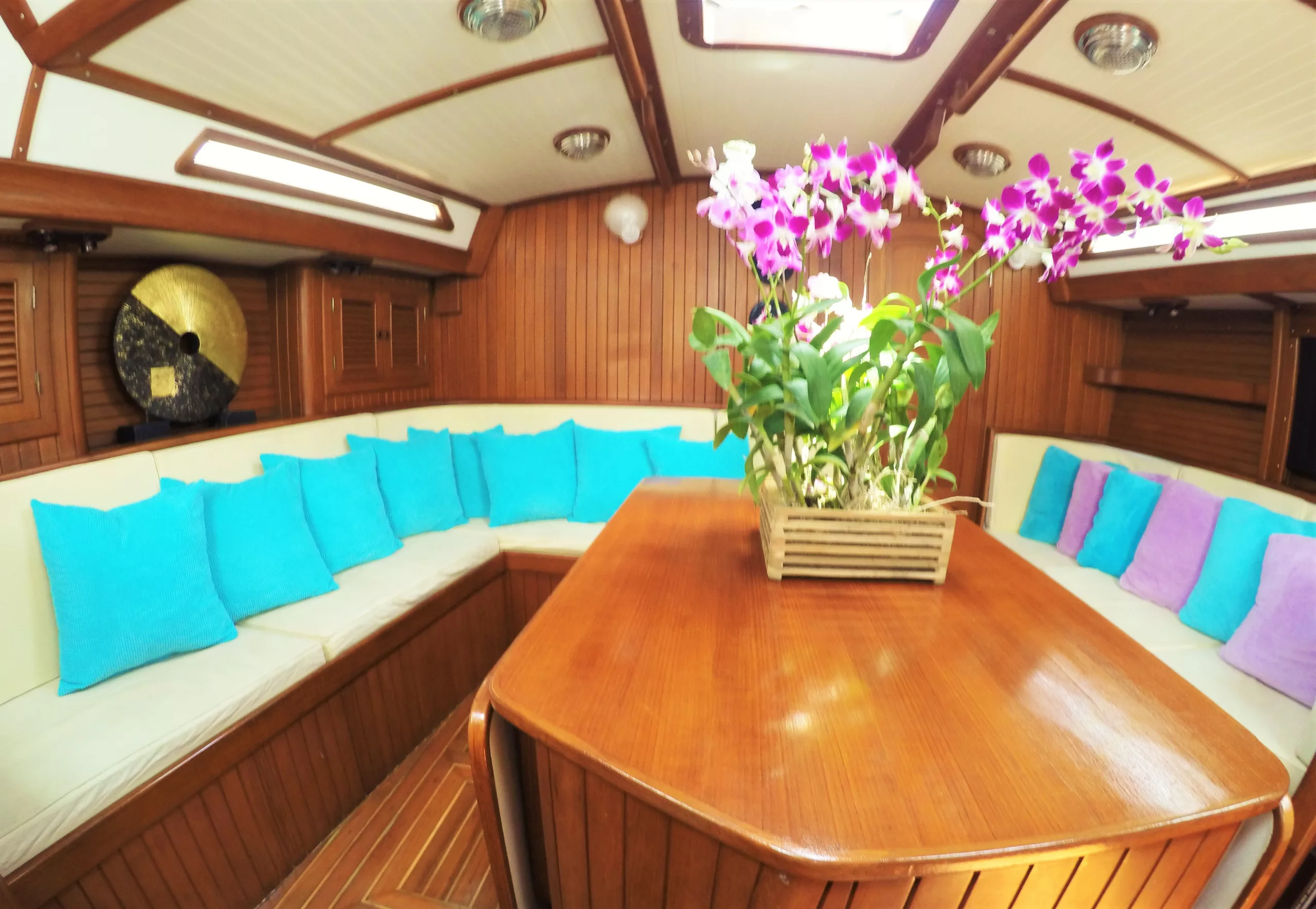 Luxury Sailing Yacht 52 (AC)