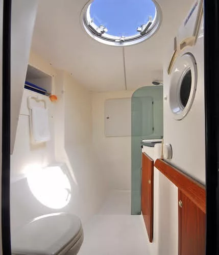 Belize Catamaran 43 (AC)