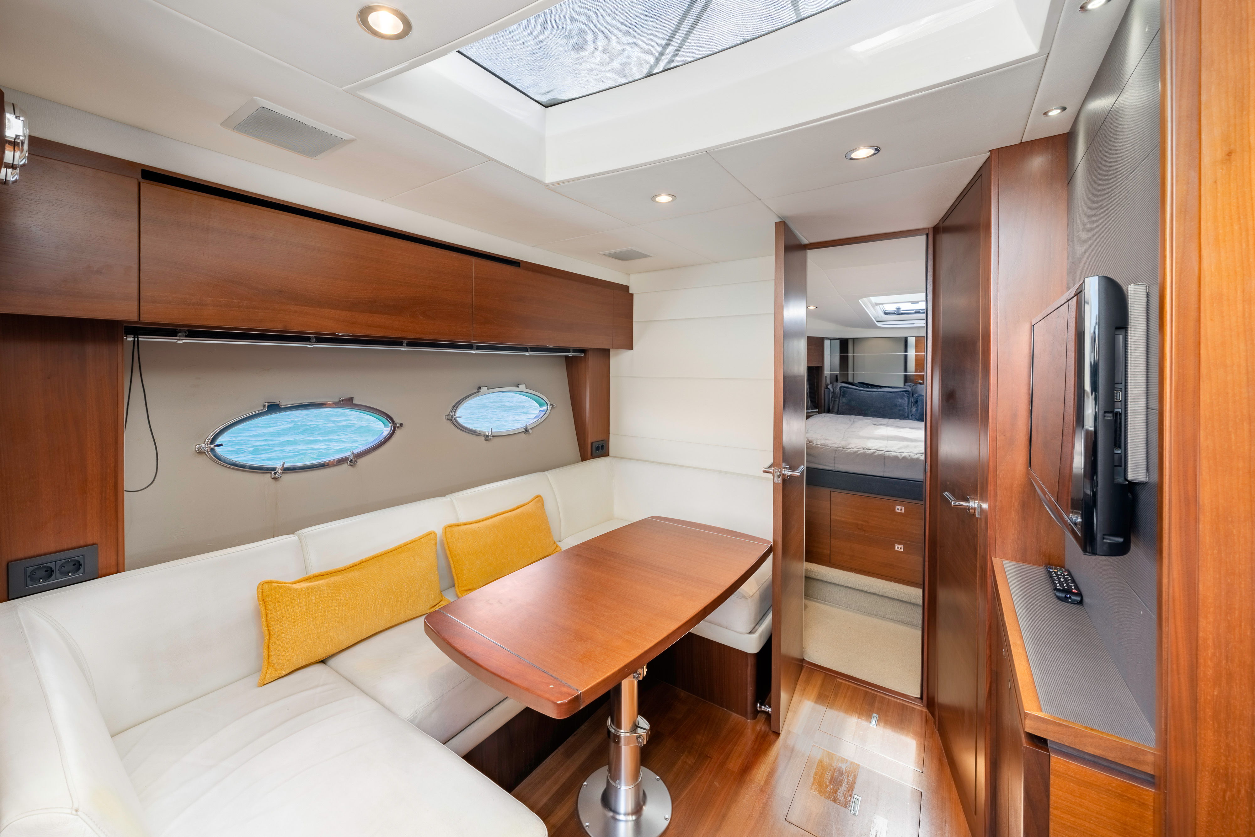 Princess v39 lowerdeck